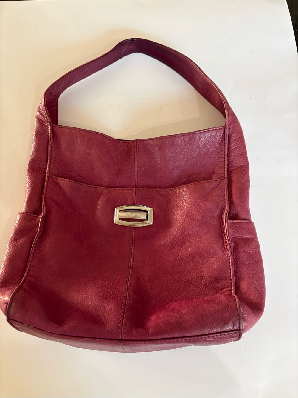 MAKOWSKY PLUM LEATHER HOBO STYLE BAG. Fabulous bag!